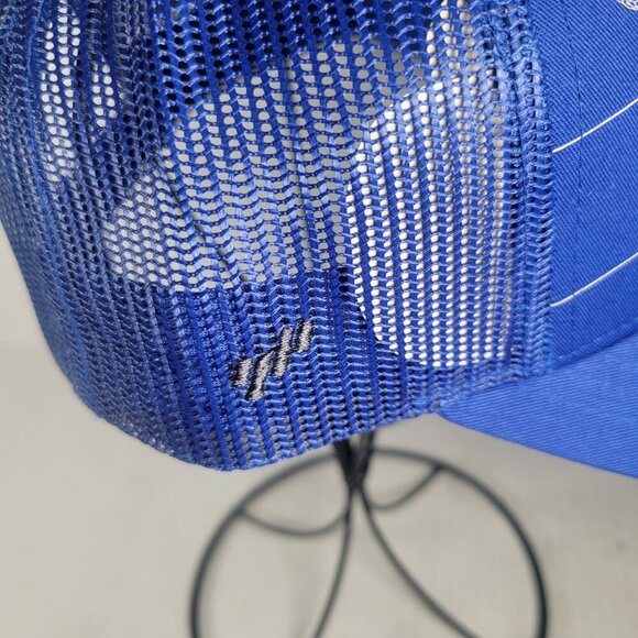 Travis Mathew Blue Big Bend Snapback Pineapple Mesh Back Trucker Hat - Picture 2 of 7